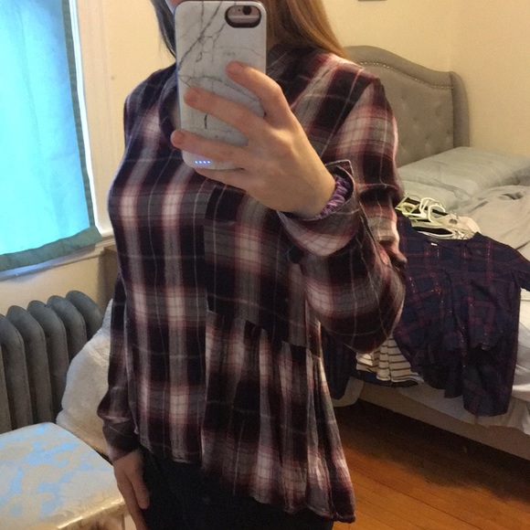 Francesca’s Plaid Blouse - Picture 6 of 6